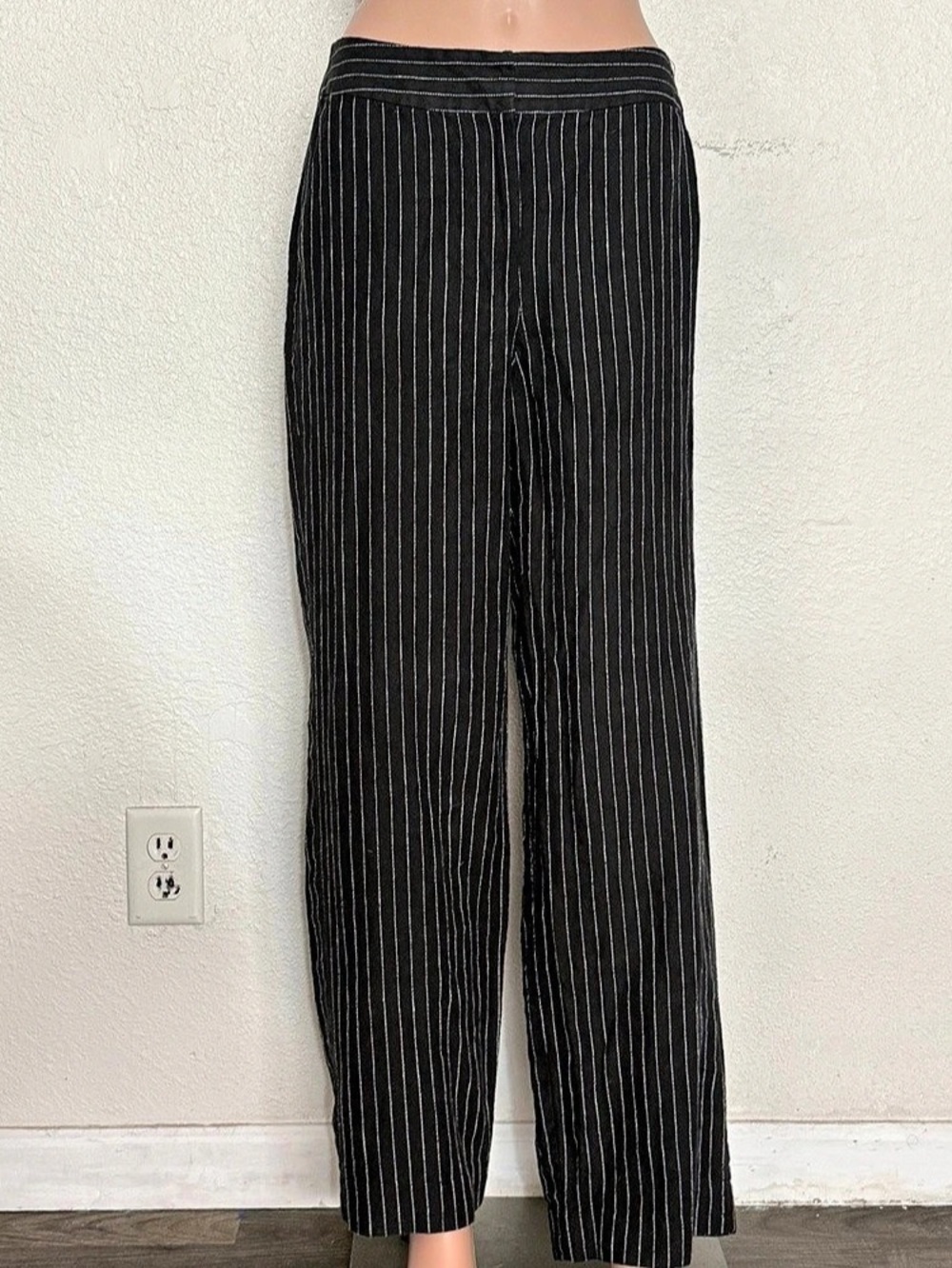 Kim Rogers Signature Pinstripe Linen Pants Black & White Size 10